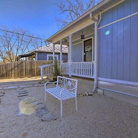 Texas Home With Backyard Oasis, Walk To Main St フレデリックスバーグ エクステリア 写真
