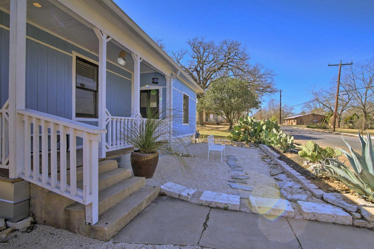 Texas Home With Backyard Oasis, Walk To Main St フレデリックスバーグ エクステリア 写真