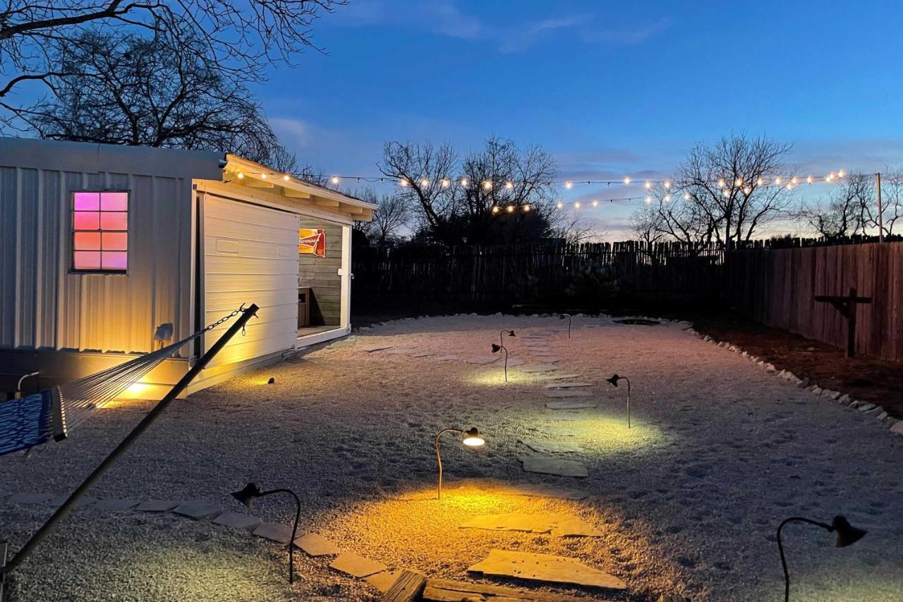 Texas Home With Backyard Oasis, Walk To Main St フレデリックスバーグ エクステリア 写真