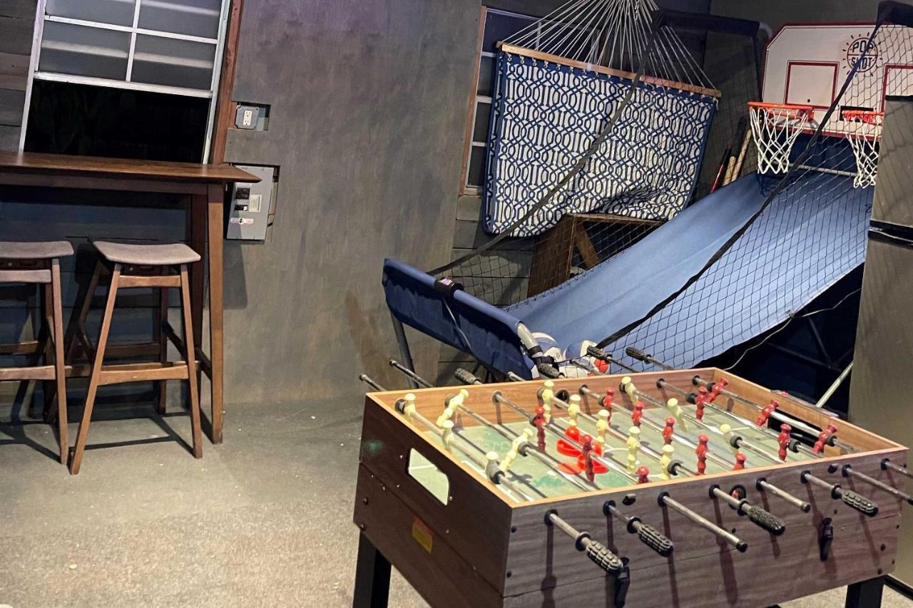 Texas Home With Backyard Oasis, Walk To Main St フレデリックスバーグ エクステリア 写真